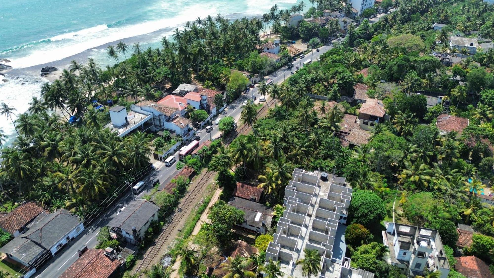 Hotel Indigo Unawatuna Exterior photo