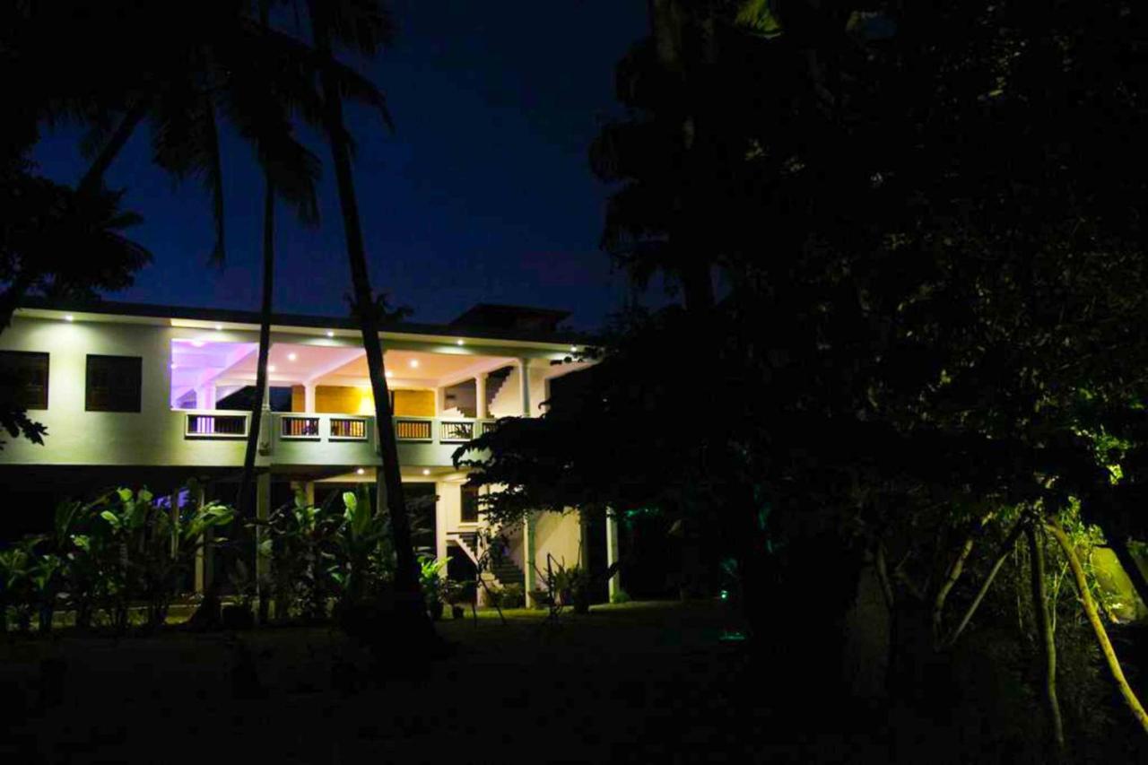Hotel Indigo Unawatuna Exterior photo